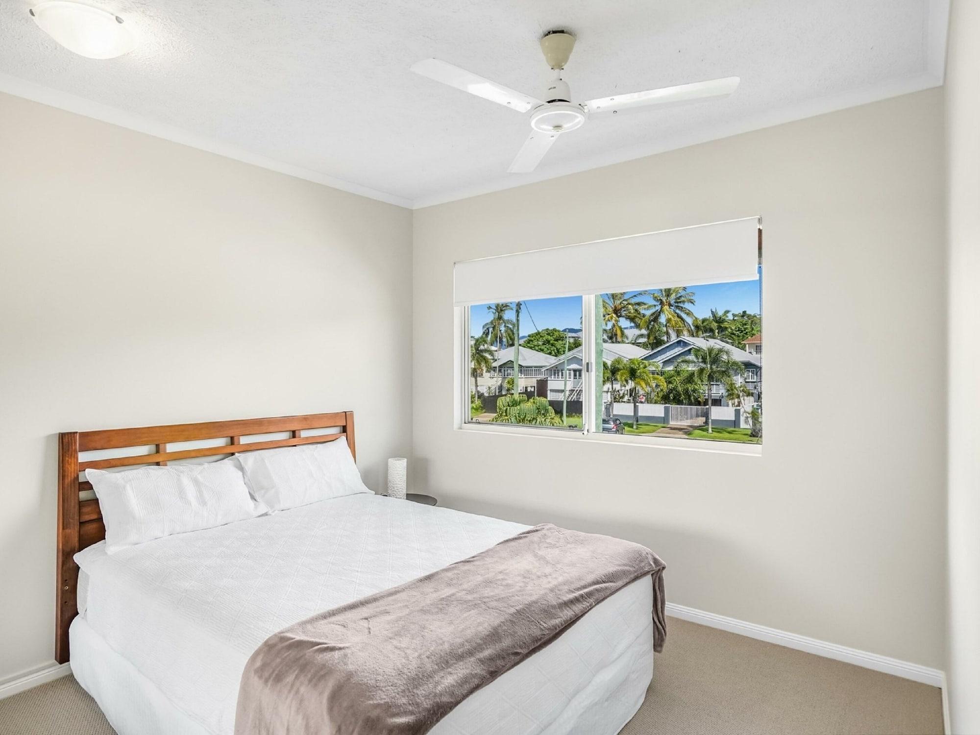 North Cove Waterfront Suites Cairns Exteriér fotografie